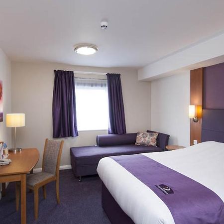 Premier Inn Liverpool Albert Dock Exterior foto